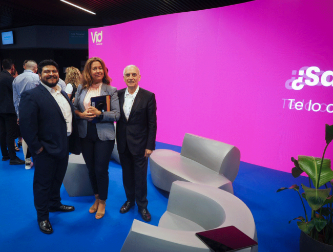 GRUPO VID, ARISTOCRAT, EXCLUSIVA PARA ESPAÑA
