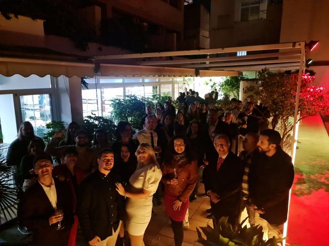 IMÁGENES de la fiesta de Navidad de 888 junto a WILLIAM HILL