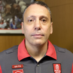 Jesús Carrascosa, Agente Primero Brigada de Juegos y Espectáculos de la Policía Foral: 