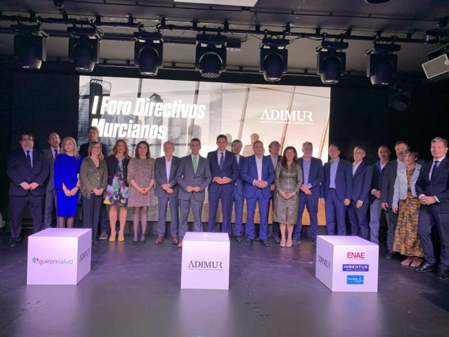 Los ejecutivos analizan la actualidad económica en el I Foro de Directivos Murcianos