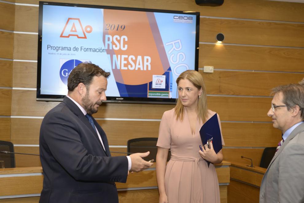 ANESAR presenta el Plan de Formación Continua de Empleados de Salones de Juego en la CEOE