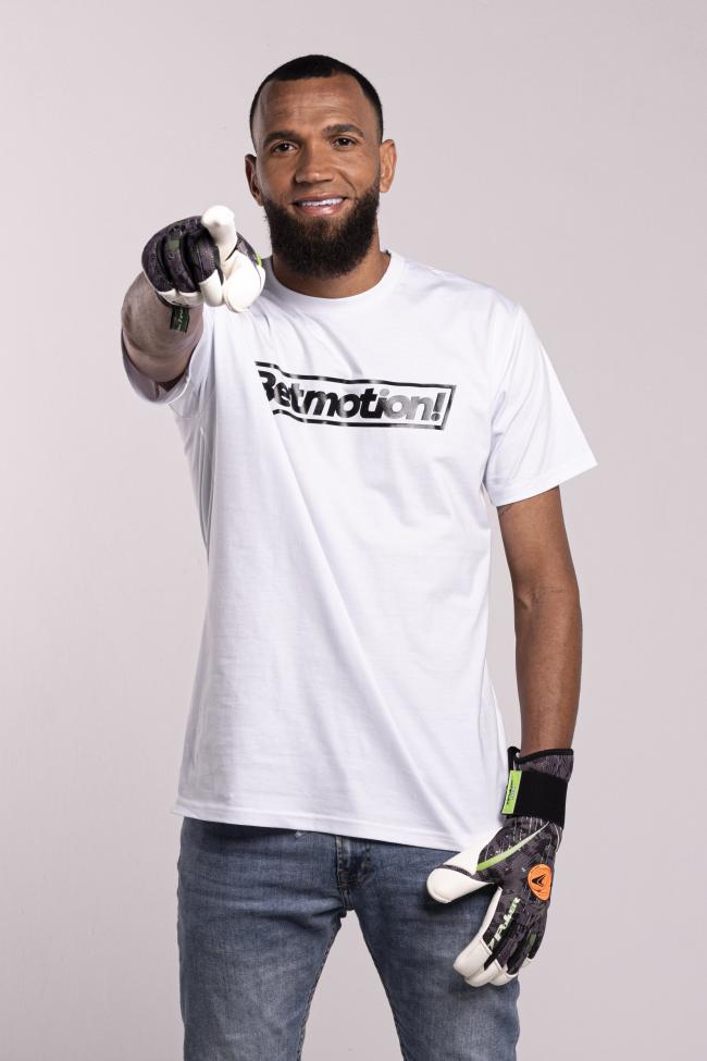 Everson firma como embajador de marca de Betmotion