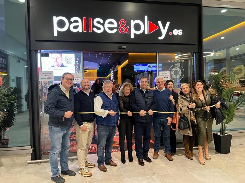 Increíble inauguración del nuevo PAUSE & PLAY en el Parque Comercial Bahía Real en Camargo, Santander