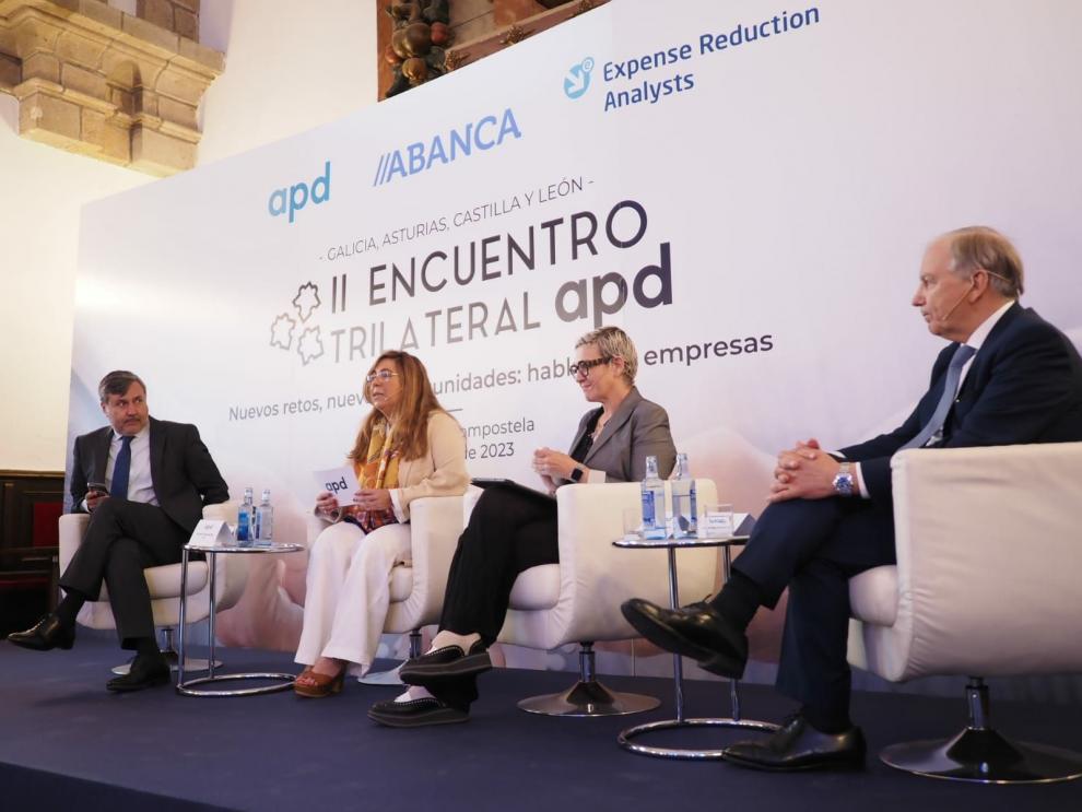 LUCKIA hace honor de su PREMIO a MEJOR ACCIÓN EMPRESARIAL en el II Encuentro Trilateral APD