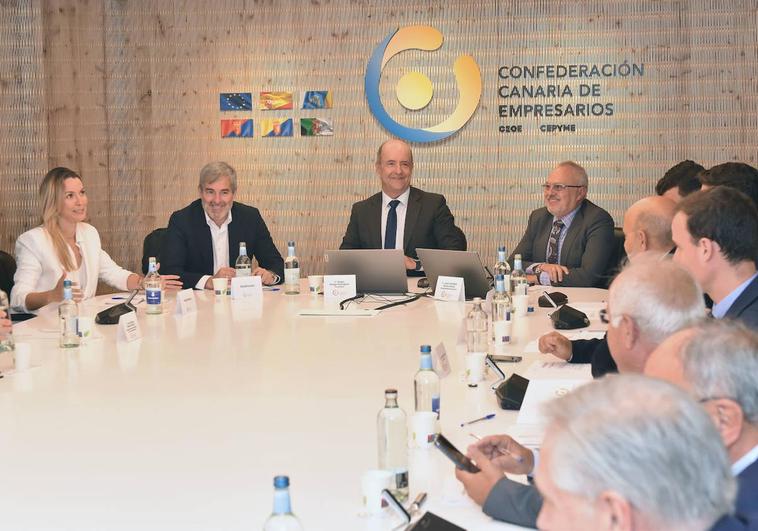 Los empresarios CANARIOS respaldan el programa electoral del nuevo Gobierno