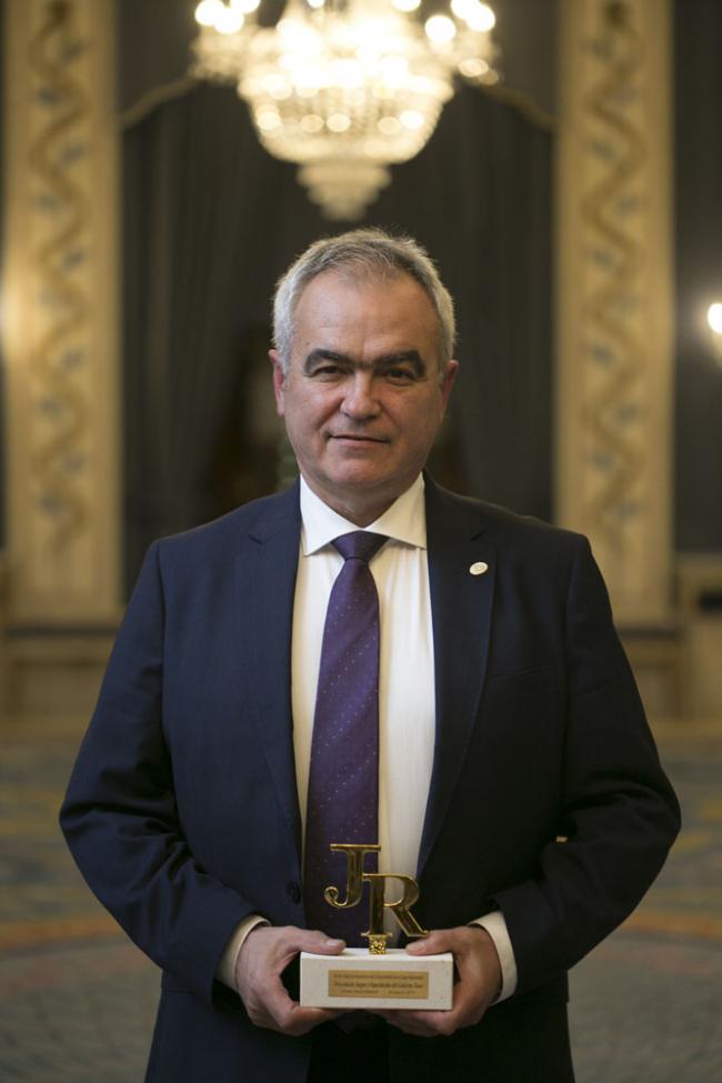 AITOR URIARTE, recogió el premio a la DIRECCIÓN DE JUEGOS Y ESPECTÁCULOS DEL GOBIERNO VASCO en la última edición de los Premios al Juego Responsble y RSC