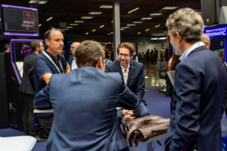 NOVOMATIC SPAIN adelanta algunas fotos de su paso por el 11 EXPO CONGRESO ANDALUZ mientras ultima su vídeo