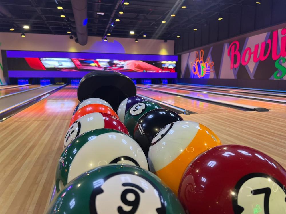 Diego Naranjo presenta un nuevo Sould Park Bowling de 1.100 metros cuadrados en Toledo
FOTOS