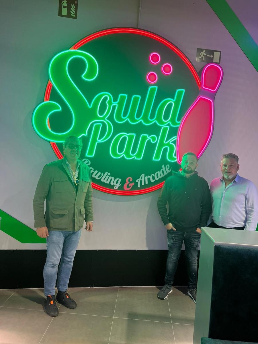 Diego Naranjo presenta un nuevo Sould Park Bowling de 1.100 metros cuadrados en Toledo FOTOS