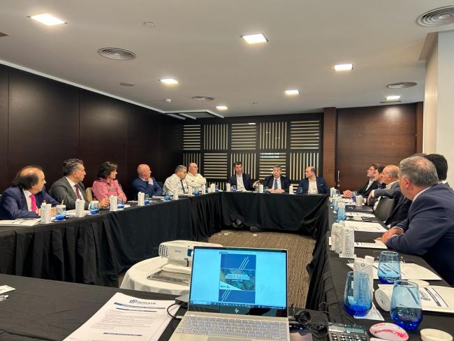 FEMARA presenta un Curso de Formación para empleados de empresas Operadoras