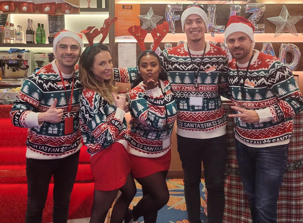 LUCKIA celebra su Luckia Jumper Day: desde José Alfredo González Fuentes a Alberto Mañas
FOTOS