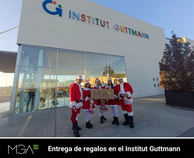 MGA celebra la Navidad con un acto solidario para alegrar a los más pequeños