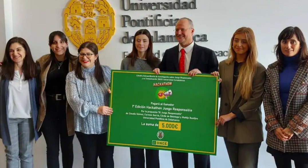 Alumnos de la Universidad Pontificia de Salamanca ganan el primer Hackathon de comunicación 'Practica el Juego Responsable' de la ONCE