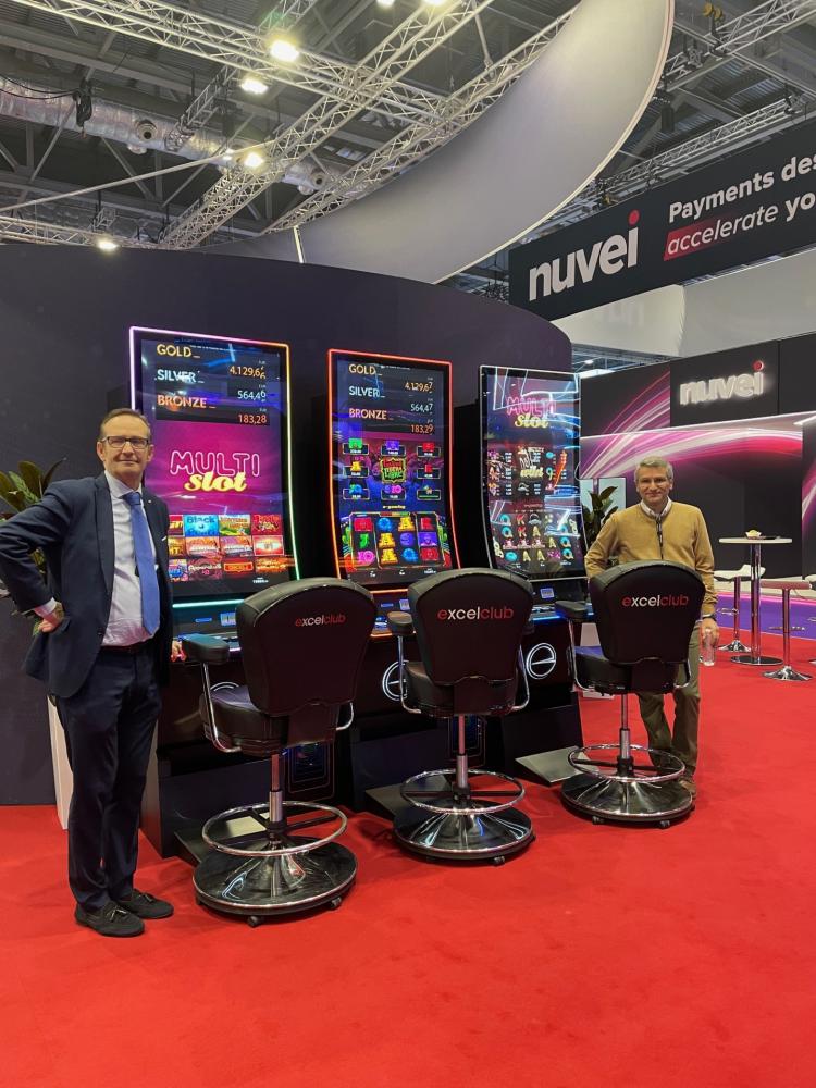 E-GAMING SPAIN CIERRA CON BROCHE DE ORO EN ICE LONDON 2024 CON UNA CENA ESPAÑOLA INOLVIDABLE EN CASA MANOLO