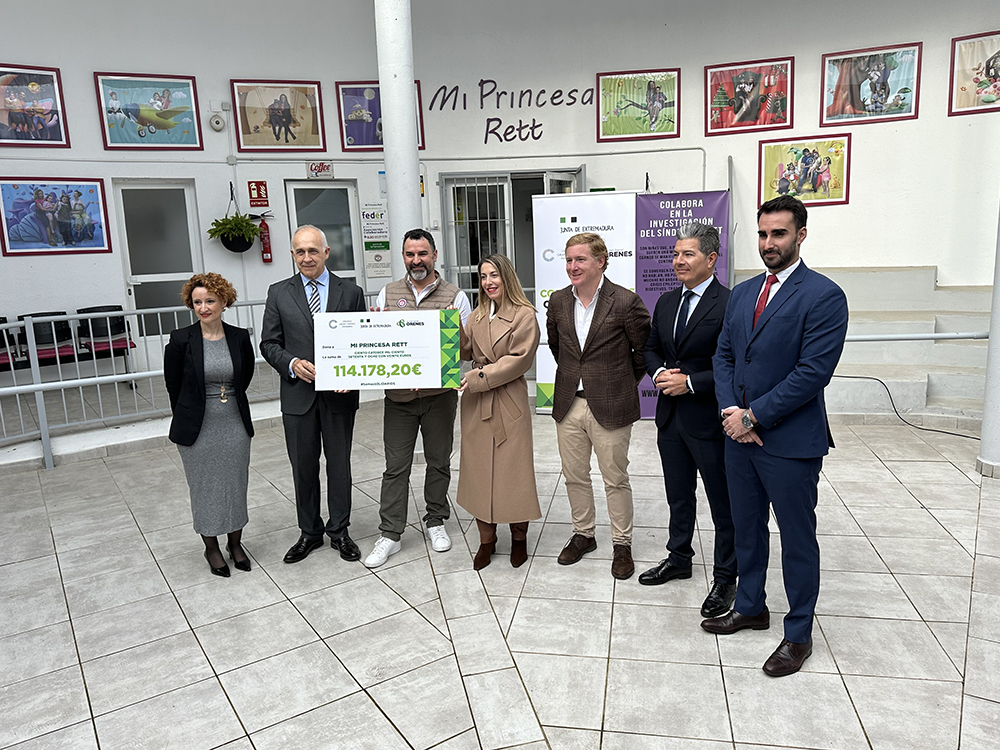 El Grupo ORENES y la presidenta de Extremadura, María Guardiola, unidos por una buena causa
NOTA DE PRENSA OFICIAL, VÍDEO Y FOTOS