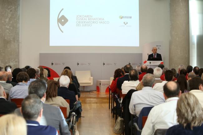 El Observatorio Vasco del Juego concluye que los operadores privados eluden luchar por su buena reputación en redes sociales