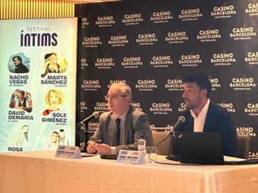 Xavier Ballena, director de Casino Barcelona, y Oriol Mestres, responsable de Comunicación.