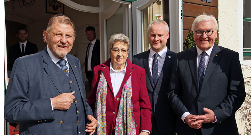 Paul y Karin Gauselmann reciben al Presidente Federal Frank-Walter Steinmeier en el Castillo Benkhausen