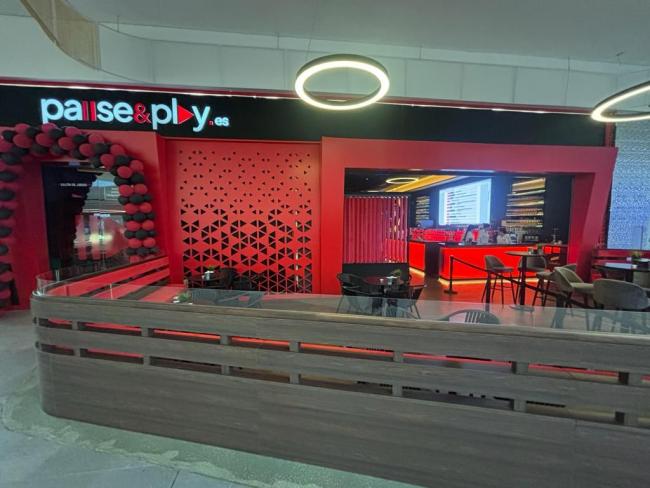 Pause & Play abre en Jaen su décimo local en Andalucía FOTOS