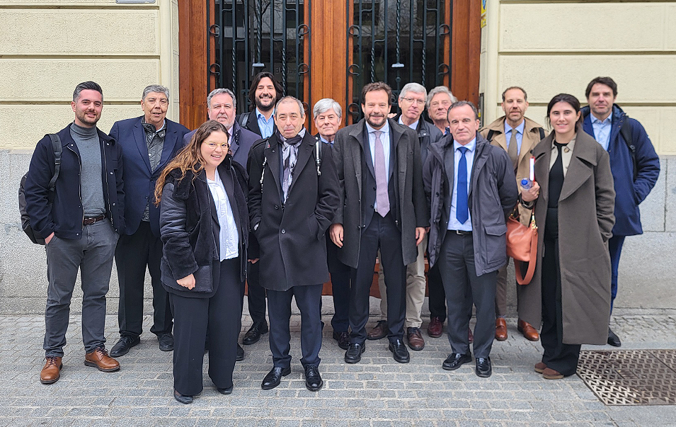 La extensa red de Secretarios de Asociaciones de Salones de Juego se reúnen en Madrid ante un año marcado por elecciones clave