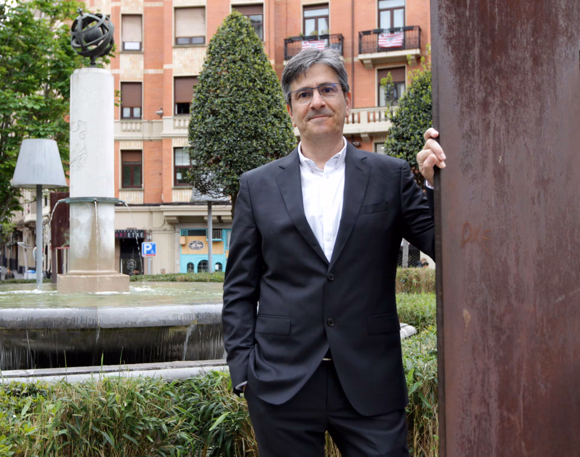 FOTO de Fernando Domingo-Aldama en El País: Mikel Arana, director general de Ordenación del Juego del Ministerio de Derechos Sociales, este lunes en Bilbao