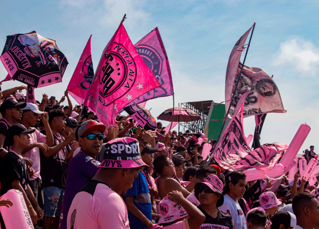 IMPRESIONANTES FOTOS
La afición del Sport Boys revive la pasión en el Callao con el respaldo de Apuesta Total