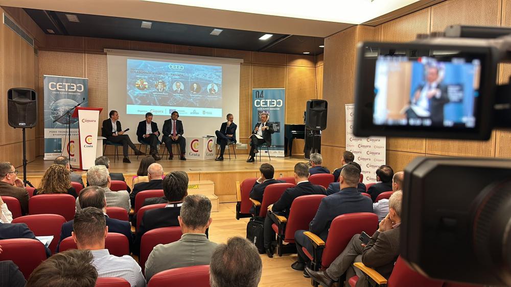 Juan Bravo destaca en el 'Ceuta Innovation Summit' la importancia de aprovechar los fondos europeos y la colaboración público-privada en la innovación
FOTOS