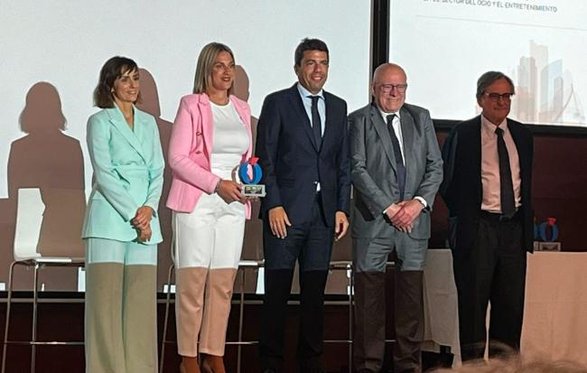 ACRISMATIC, PREMIOS LA RAZÓN, CARLOS MAZÓN, JESÚS ÁLAMO, MIRIAM MAYORDOMO, COMUNIDAD VALENCIANA