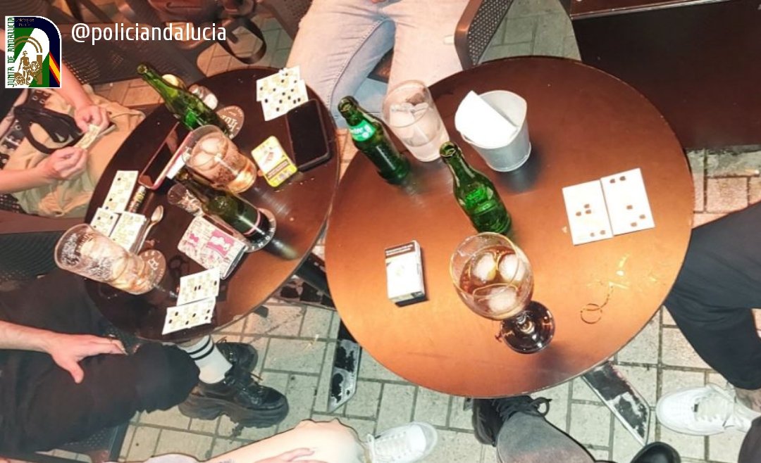 Desmantelan un Bingo ilegal en un bar de Málaga con 100 Participantes y cuantiosos premios