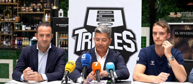 Grupo Orenes continuará apoyando un año más a UCAM Murcia CB