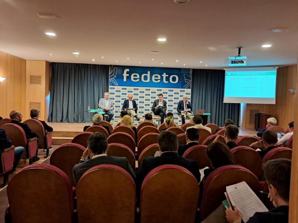 La Asamblea General de FAMACASMAN reelige a Ramón Penadés como Presidente de la Federación