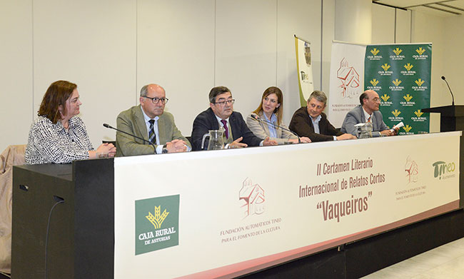 Entregados los Premios del II Certamen Literario “VAQUEIROS” en Oviedo