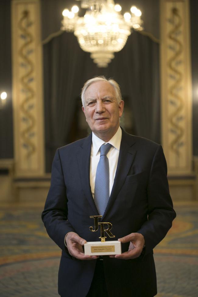 José González Fuentes y la Universitat Oberta de Catalunya lideran el Programa Impulsa de Liderazgo Humanista en Luckia 