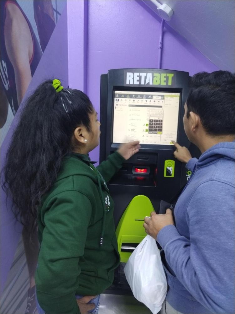 RETABET Perú inaugura nueva tienda
FOTOS