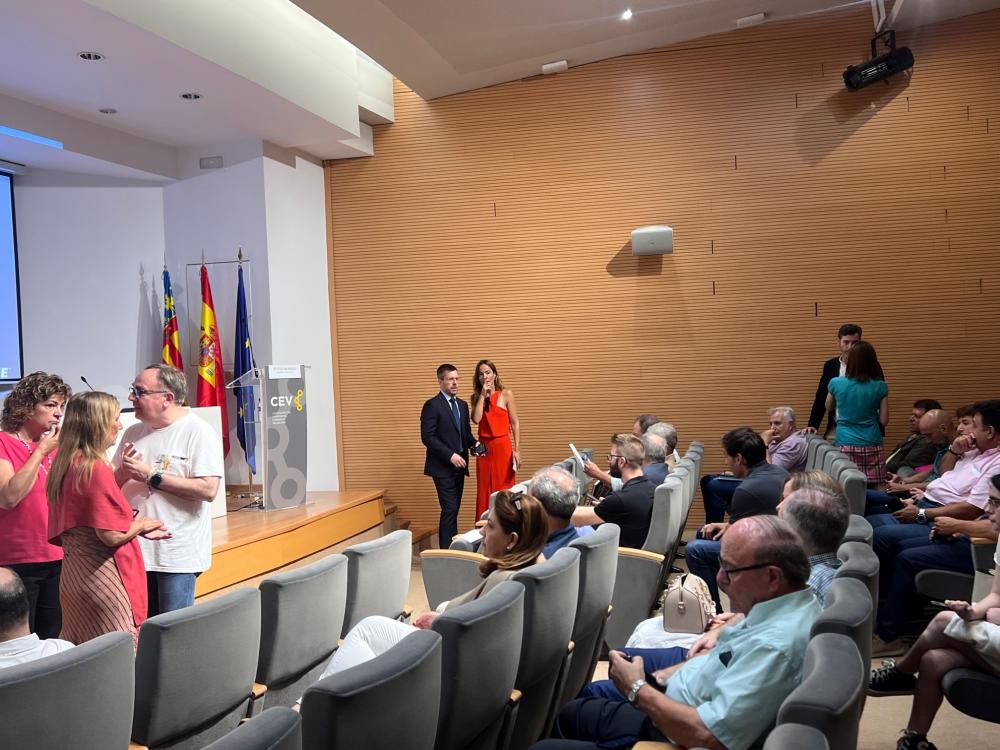 Se presenta en la CEV el I Observatorio del Juego de la Comunitat Valenciana
(COMUNICADO OFICIAL)
FOTOS