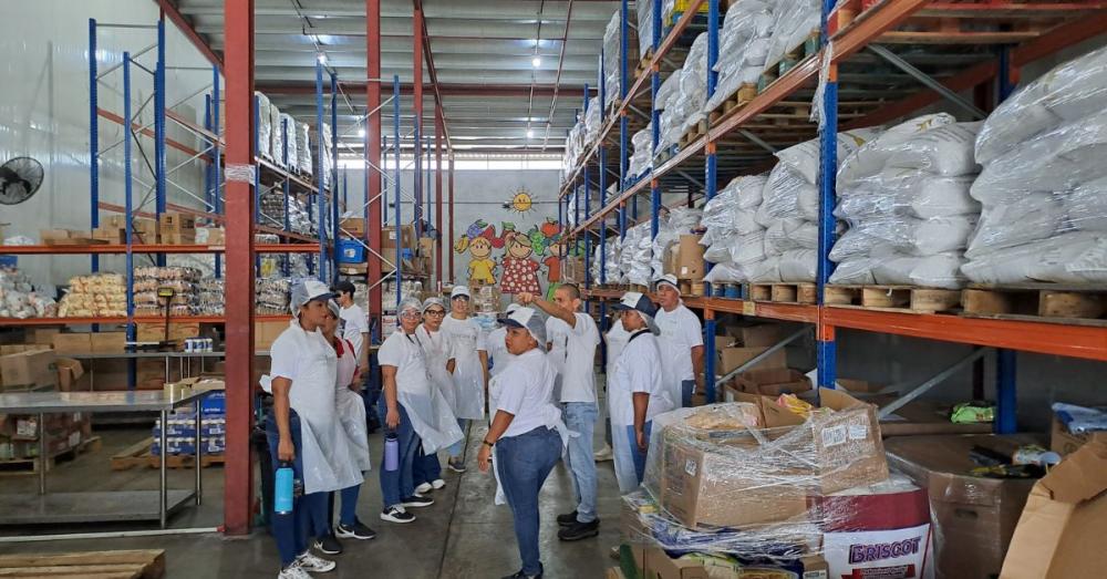 CIRSA Panamá colabora con el Banco de Alimentos 
FOTOS
