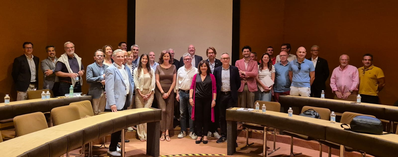 CLUB DE CONVERGENTES aprueba su programa de actuaciones 2025 en Asamblea General 2024