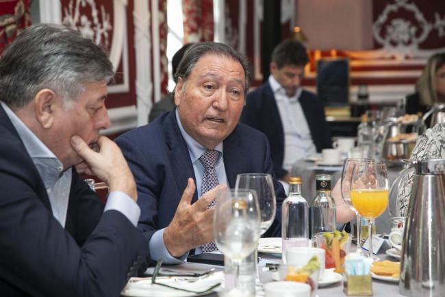 Antonio Pulido y Ramón Cubián, sobre el rol del sector del juego en la sociedad y su contribución fiscal en el Primer Desayuno de Trabajo sobre RSC