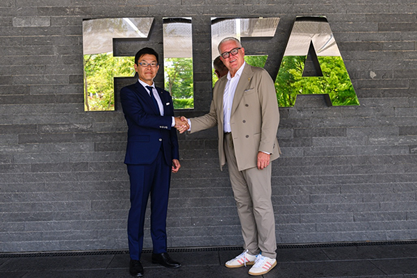 KONAMI y FIFA se asocian para impulsar los esports con eFootball™