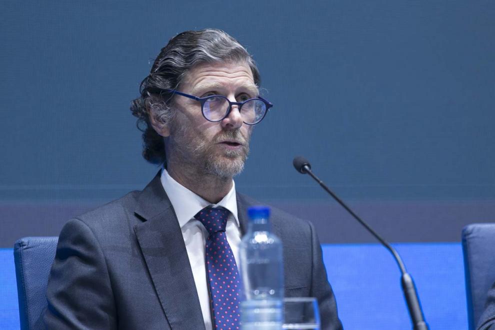 Emilio Miranda Defiende la Libertad de Métodos de Pago en el Sector del Juego