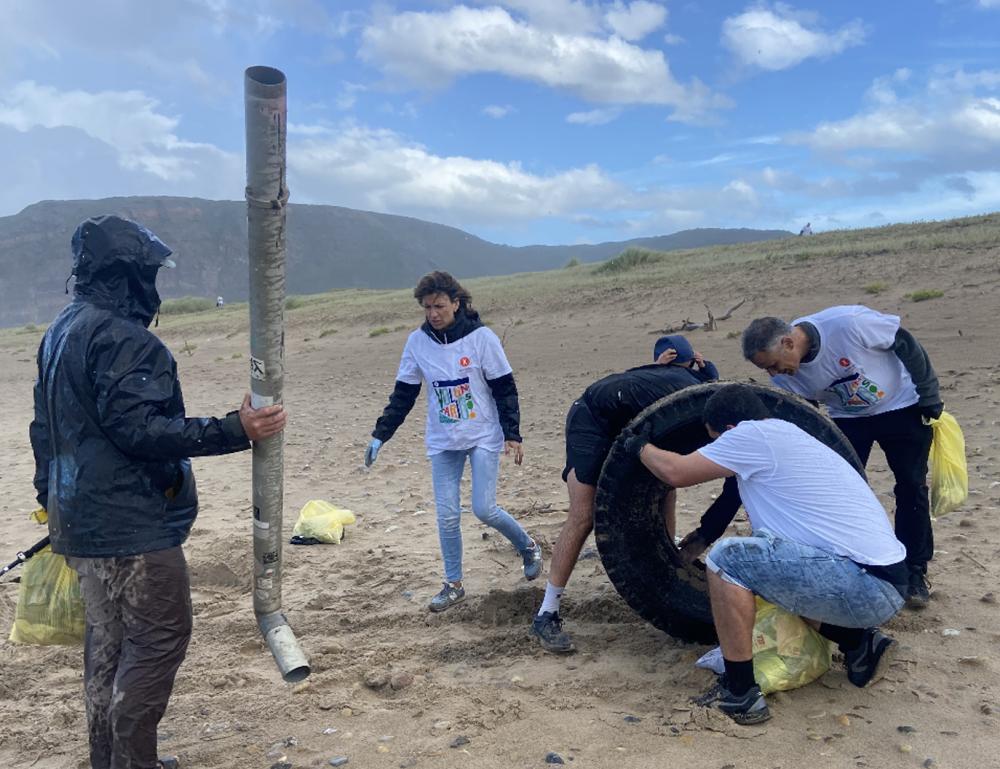 FOTOS Y VÍDEO
Grupo Díaz Carbajosa recoge 105 kilos de 