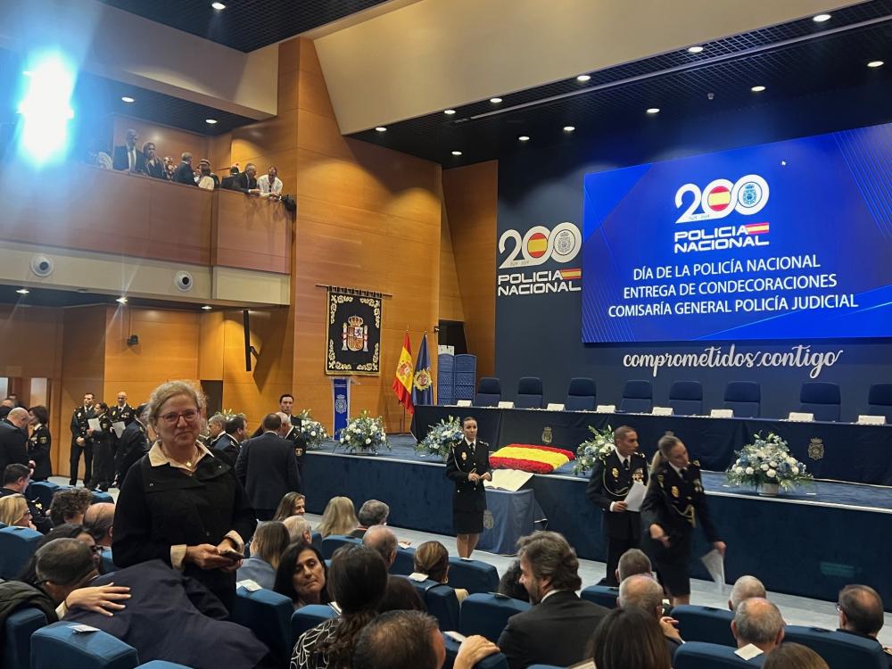 EN EXCLUSIVA
Cecilia Pastor, en el acto de condecoraciones celebrado en Complejo Policial de Canillas
 