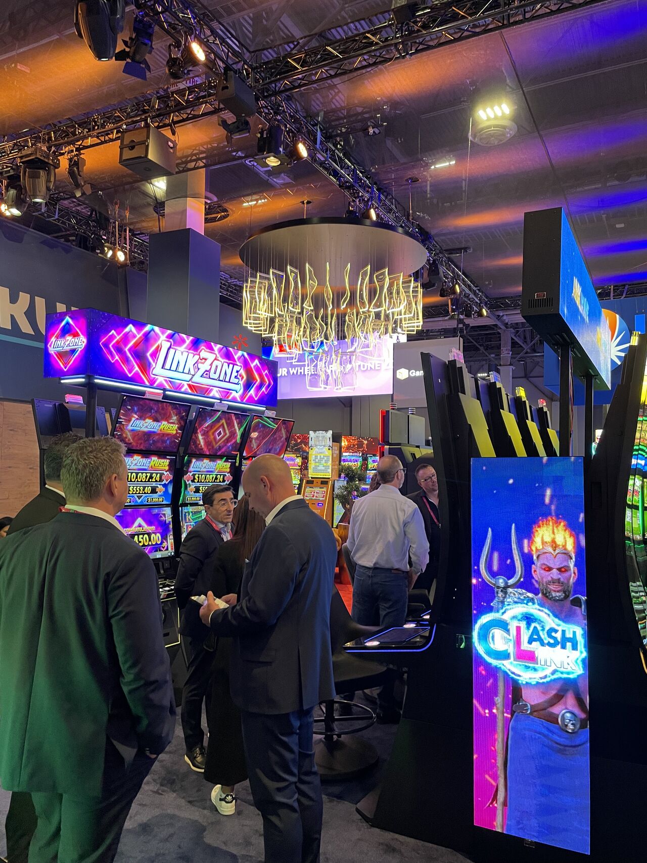 Merkur Gaming se presenta con fuerza en la Global Gaming Expo 2024
FOTOS