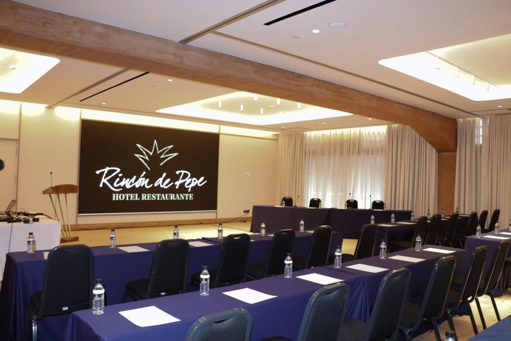 Orenes completa la primera fase de la reforma integral del Complejo Rincón de Pepe
FOTOS