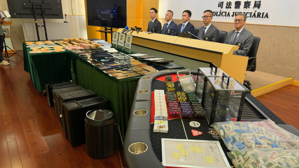 Más de 5.000 arrestados en una operación INTERNACIONAL contra apuestas fraudulentas en el fútbol, según Interpol
FOTOS