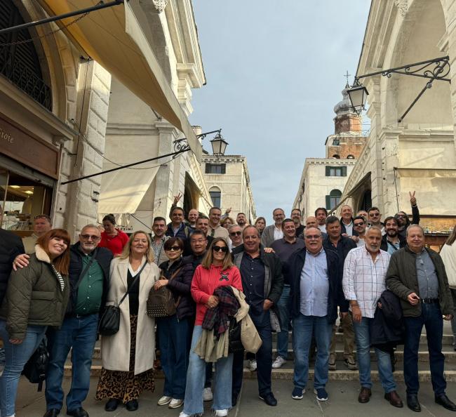  Covimatic Agradece la Hospitalidad de Guido Rizzo de MGR Casino Chairs en Venecia