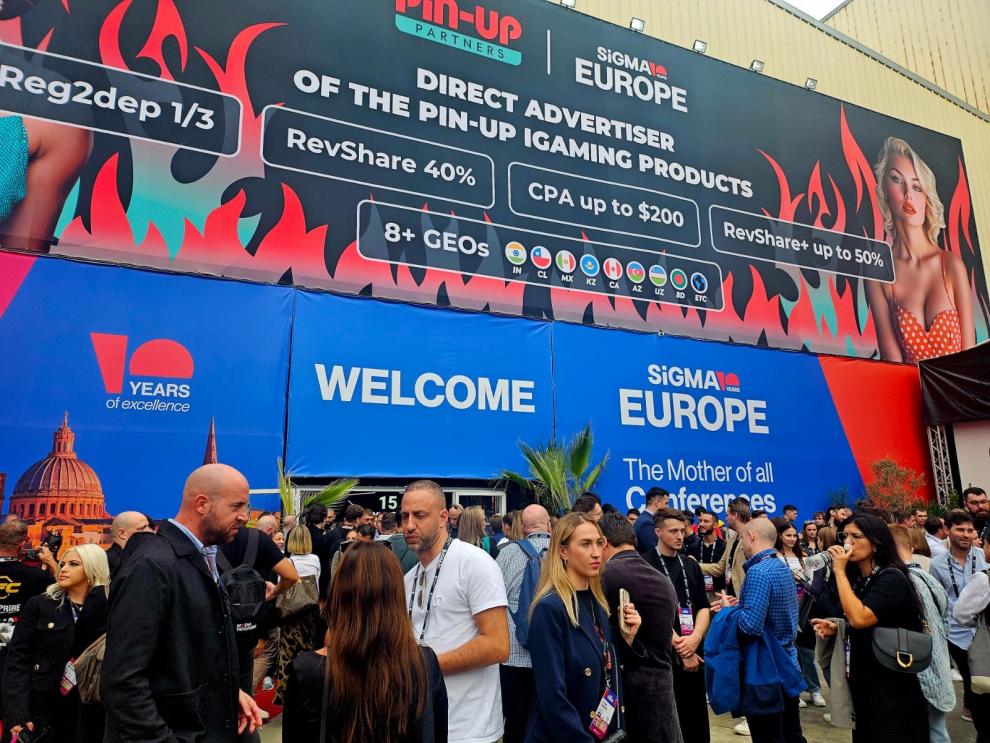 SANTIAGO ASENSI, cronista DE LUJO desde Malta en el Sigma Europe