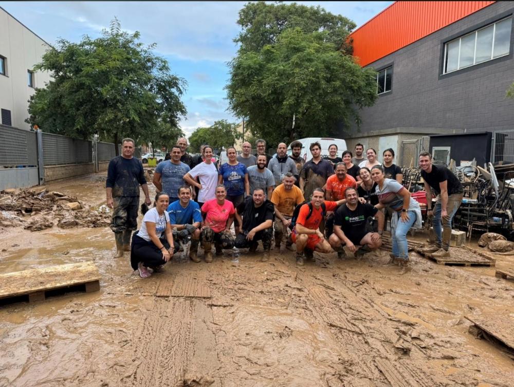 FOTOS: Así trabaja el Grupo Acrismatic para restablecer los servicios tras la DANA en la Comunidad Valenciana