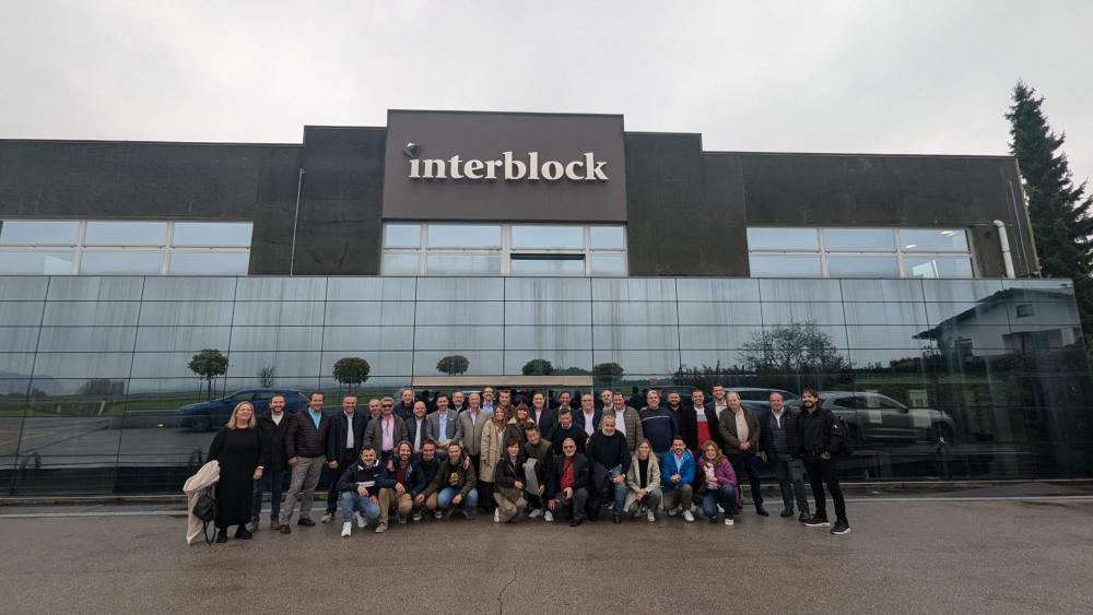 El Grupo Covimatic y sus clientes visitan la fábrica de Interblock en Liubliana