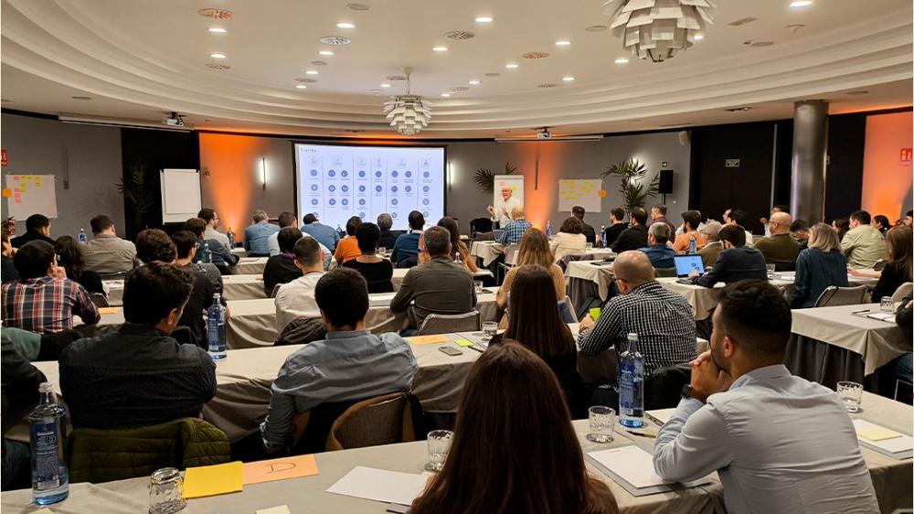 José González Fuentes lidera jornada de innovación en IA y convivencia en Luckia
FOTOS